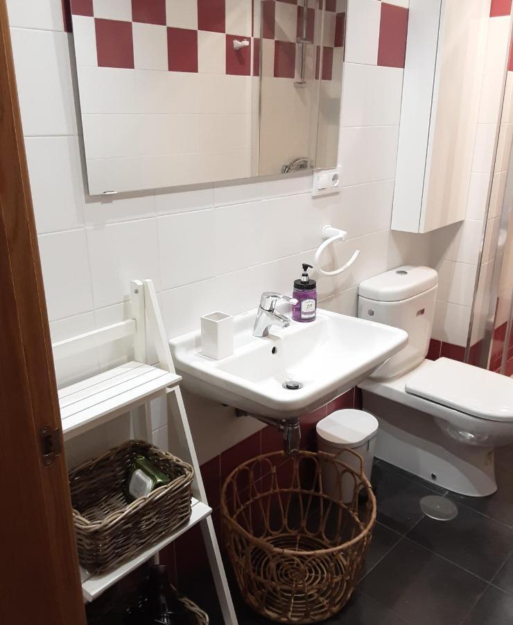 Cine Colon 2 Apartment Ribadeo